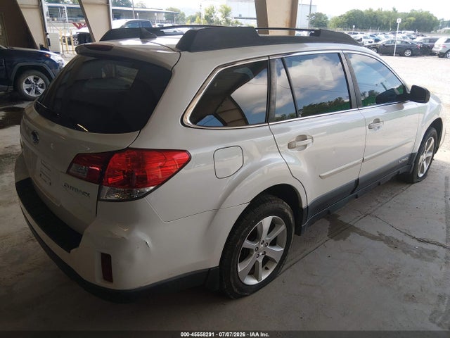 45558291 :رقم المزاد ، 4S4BRCNC4E3296239 vin ، 2014 Subaru Outback 2.5i Limited مزاد بيع