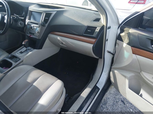 45558291 :رقم المزاد ، 4S4BRCNC4E3296239 vin ، 2014 Subaru Outback 2.5i Limited مزاد بيع