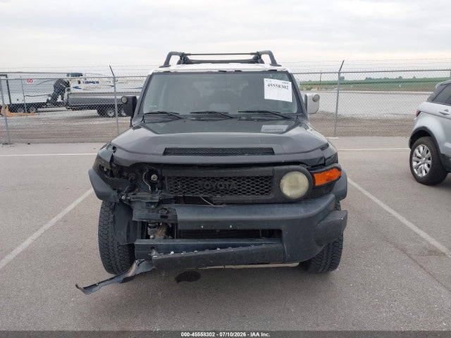 45558302 :رقم المزاد ، JTEBU11F870017995 vin ، 2007 Toyota Fj Cruiser مزاد بيع