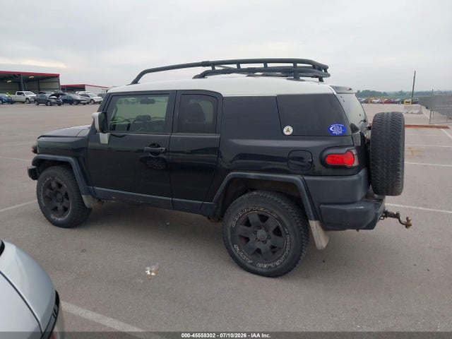 45558302 :رقم المزاد ، JTEBU11F870017995 vin ، 2007 Toyota Fj Cruiser مزاد بيع