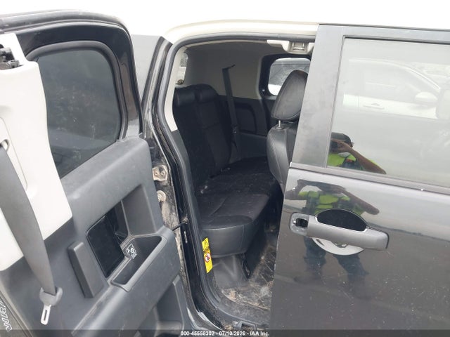 45558302 :رقم المزاد ، JTEBU11F870017995 vin ، 2007 Toyota Fj Cruiser مزاد بيع