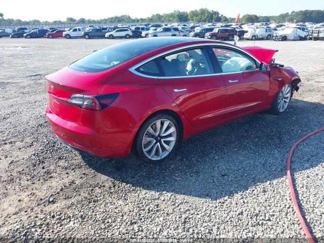Tesla Model 3 Long Range/mid Range 2018 5YJ3E1EAXJF053359 Image 4