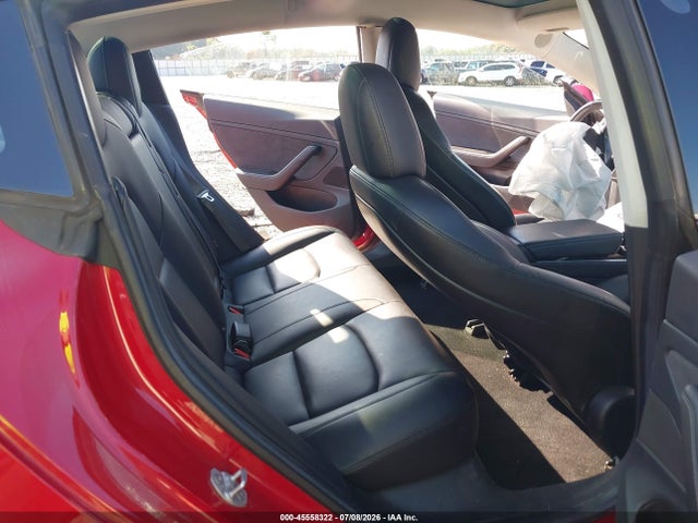 Tesla Model 3 Long Range/mid Range 2018 5YJ3E1EAXJF053359 Image 8