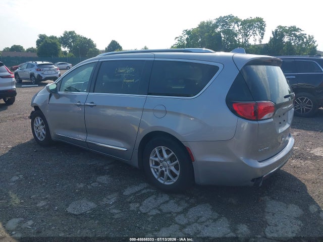 Chrysler Pacifica Touring L 2020 2C4RC1BGXLR285072 Image 3
