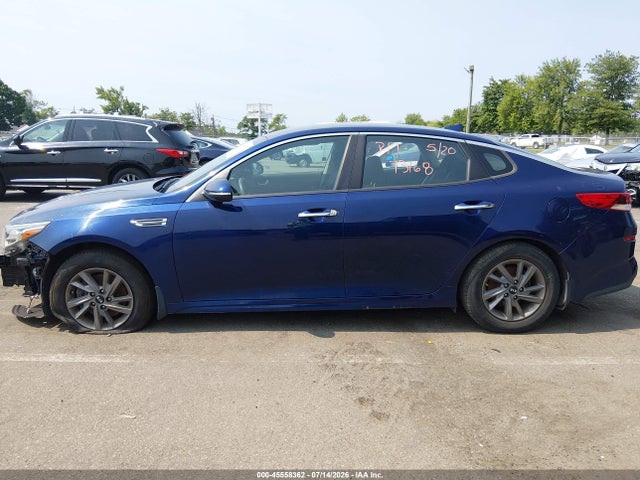 2020 Kia Optima Lx მანქანა იყიდება აუქციონზე, vin: 5XXGT4L34LG410774, აუქციონის ნომერი: 45558362