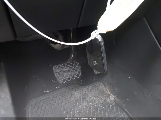 Продаж на аукціоні авто 2024 Volkswagen Atlas Cross Sport 2.0t Se W/technology, vin: 1V2HE2CA5RC243723, номер лоту: 45558437