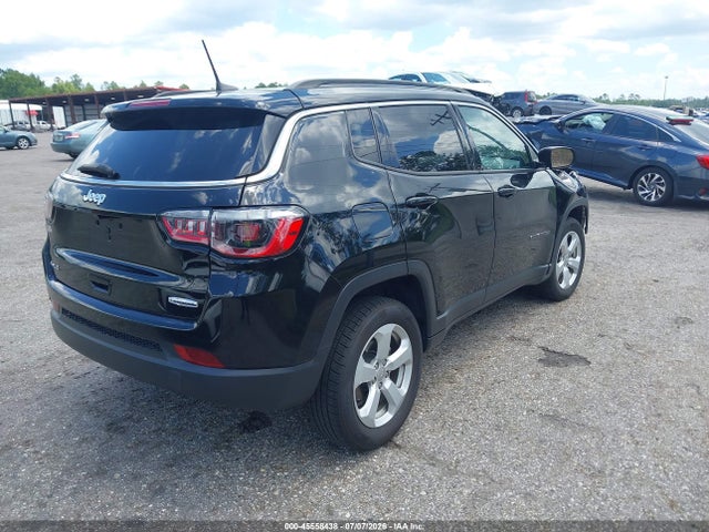 2021 Jeep Compass Latitude 4x4 მანქანა იყიდება აუქციონზე, vin: 3C4NJDBB1MT584555, აუქციონის ნომერი: 45558438