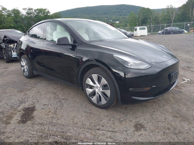 Tesla Model Y Long Range Dual Motor All-wheel Drive 2022 7SAYGDEEXNF565443 zdjęcie główne