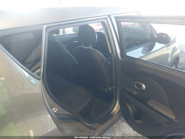 KIA SOUL + 2017 KNDJP3A56H7448368 Image 8