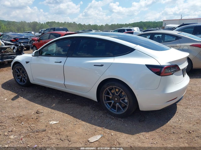 Tesla Model 3 Rear-wheel Drive 2022 5YJ3E1EA3NF207836 Image 3
