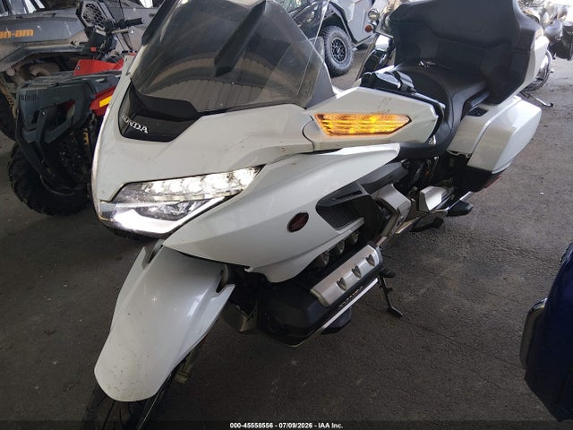 JH2SC7907JK001087 Honda GL1800