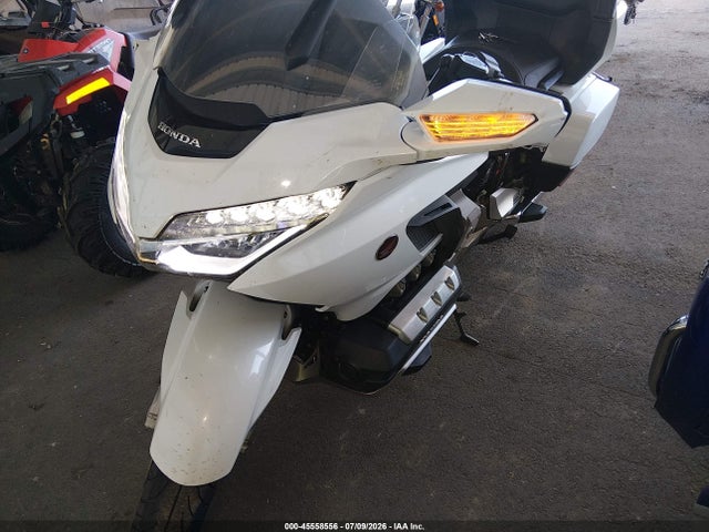 JH2SC7907JK001087 Honda GL1800