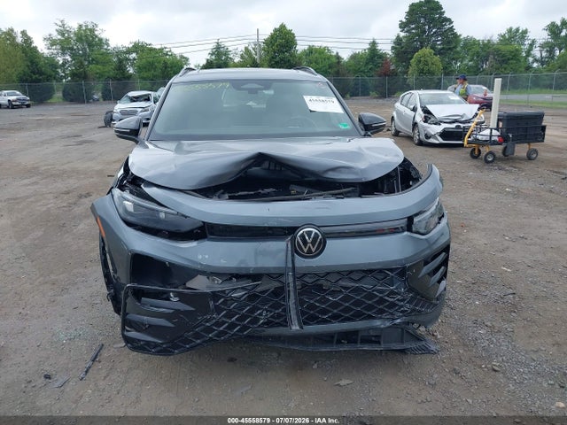Продаж на аукціоні авто 2025 Volkswagen Tiguan 2.0t Se R-line Black, vin: 3VVGR7RM1SM035411, номер лоту: 45558579