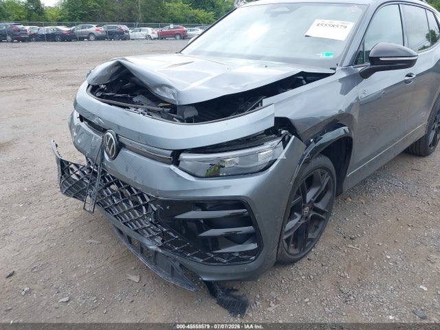 Продаж на аукціоні авто 2025 Volkswagen Tiguan 2.0t Se R-line Black, vin: 3VVGR7RM1SM035411, номер лоту: 45558579