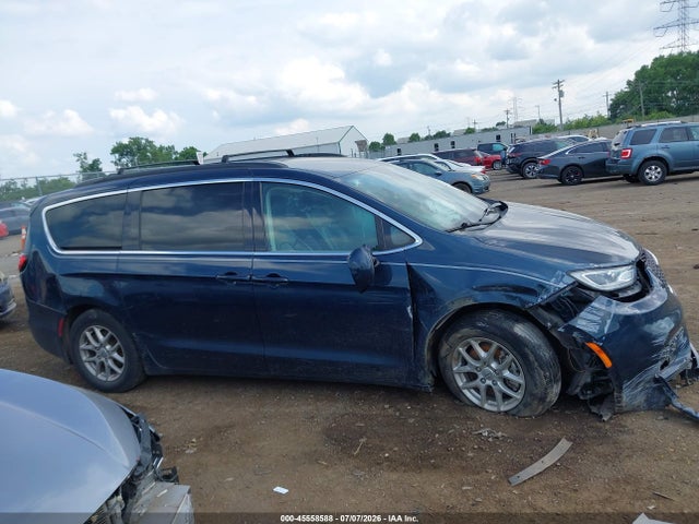 2022 Chrysler Pacifica Touring L მანქანა იყიდება აუქციონზე, vin: 2C4RC1BG5NR233755, აუქციონის ნომერი: 45558588