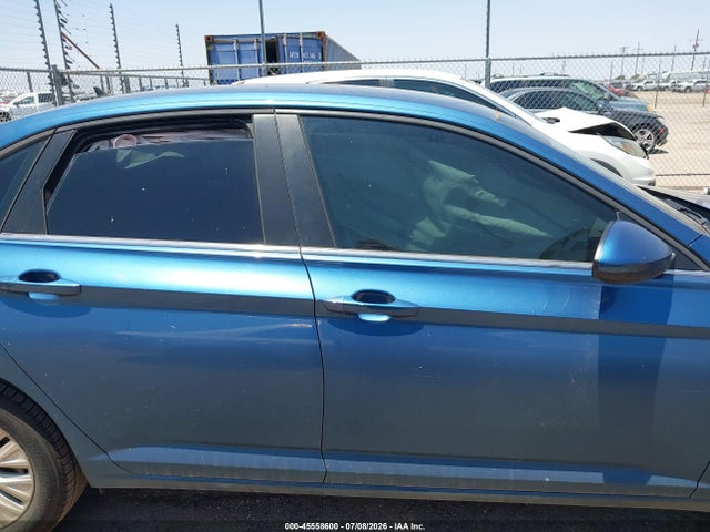 2020 Volkswagen Jetta 1.4t R-line/1.4t S/1.4t Se მანქანა იყიდება აუქციონზე, vin: 3VWCB7BU6LM075493, აუქციონის ნომერი: 45558600