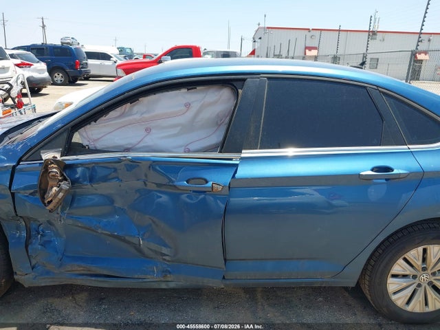 2020 Volkswagen Jetta 1.4t R-line/1.4t S/1.4t Se მანქანა იყიდება აუქციონზე, vin: 3VWCB7BU6LM075493, აუქციონის ნომერი: 45558600