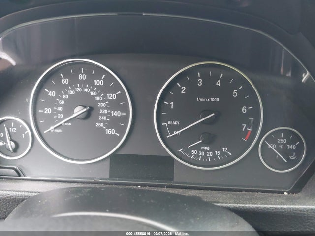 2013 Bmw 328i Xdrive მანქანა იყიდება აუქციონზე, vin: WBA3B3G54DNR79537, აუქციონის ნომერი: 45558619