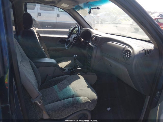 2002 Chevrolet Trailblazer Ls მანქანა იყიდება აუქციონზე, vin: 1GNDT13SX22371368, აუქციონის ნომერი: 45558649