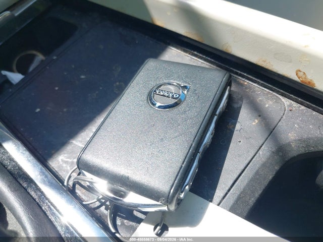45558673 :رقم المزاد ، YV4102RK0M1749396 vin ، 2021 Volvo Xc60 T5 Momentum مزاد بيع