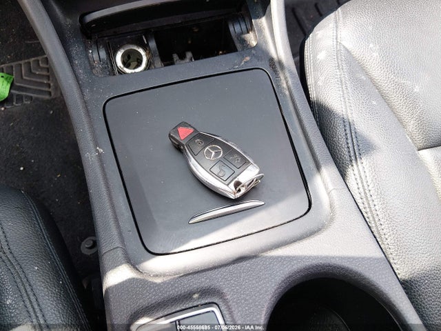 2014 Mercedes-benz Cla 250 4matic მანქანა იყიდება აუქციონზე, vin: WDDSJ4GB2EN117390, აუქციონის ნომერი: 45558695