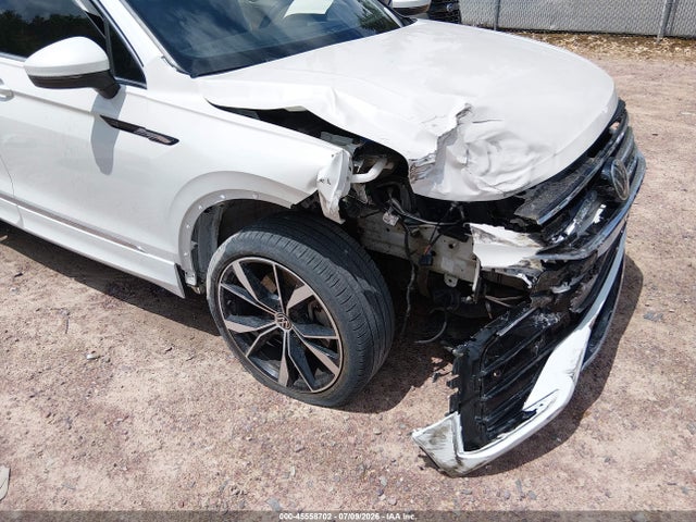 2022 Volkswagen Tiguan 2.0t Sel R-line მანქანა იყიდება აუქციონზე, vin: 3VV4B7AX2NM102471, აუქციონის ნომერი: 45558702