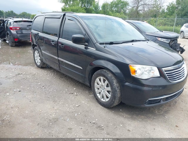 2015 Chrysler Town & Country Touring მანქანა იყიდება აუქციონზე, vin: 2C4RC1BG7FR573216, აუქციონის ნომერი: 45558759