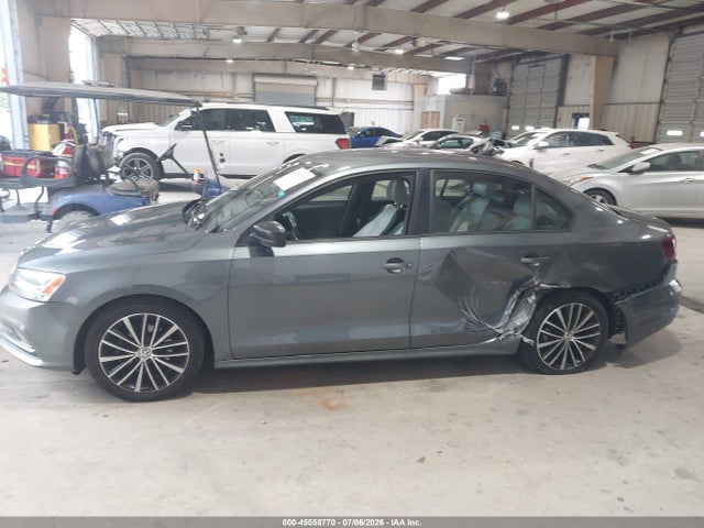 Продаж на аукціоні авто 2016 Volkswagen Jetta 1.8t Sport, vin: 3VWD17AJ2GM414125, номер лоту: 45558770