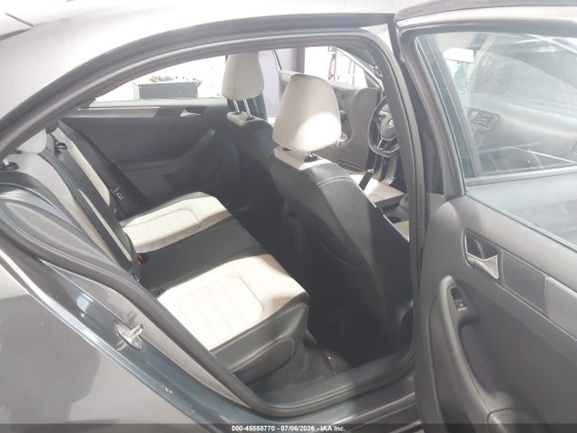 Продаж на аукціоні авто 2016 Volkswagen Jetta 1.8t Sport, vin: 3VWD17AJ2GM414125, номер лоту: 45558770