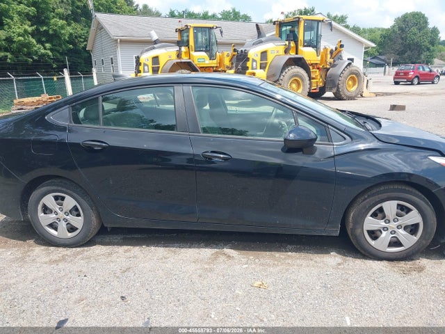 Chevrolet Cruze Ls Auto 2018 1G1BC5SM0J7162659 Image 13