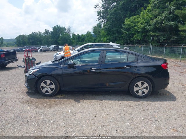 Chevrolet Cruze Ls Auto 2018 1G1BC5SM0J7162659 Image 14