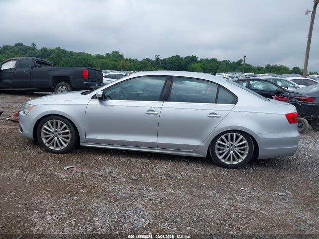 45558824 :رقم المزاد ، 3VWLP7AJ9DM276993 vin ، 2013 Volkswagen Jetta 2.5l Sel مزاد بيع