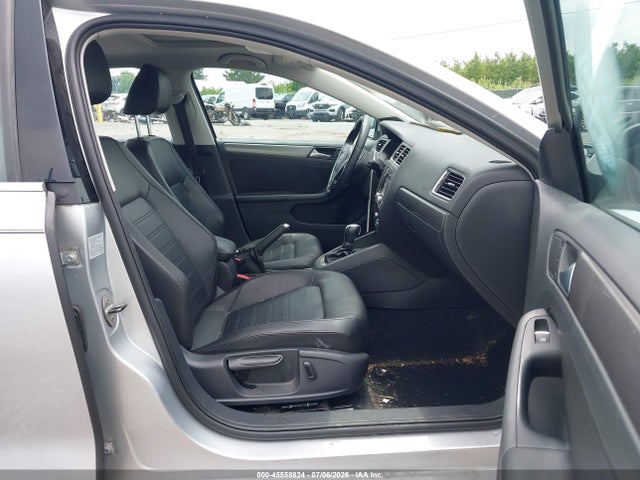 45558824 :رقم المزاد ، 3VWLP7AJ9DM276993 vin ، 2013 Volkswagen Jetta 2.5l Sel مزاد بيع
