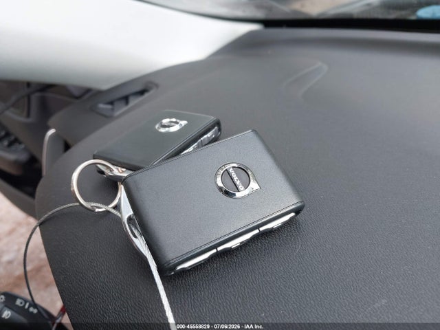 Aukcja sprzedaży 2019 Volvo Xc60 T5 Momentum, vin: LYV102RK2KB215566, numer aukcji: 45558829