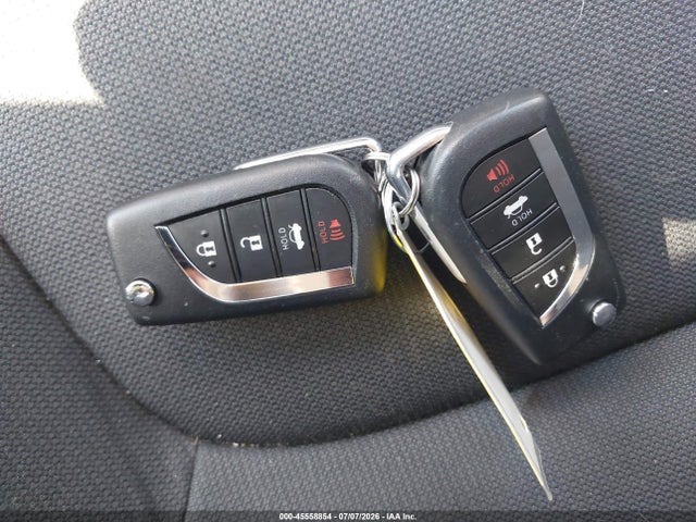 2021 Toyota Corolla Le მანქანა იყიდება აუქციონზე, vin: JTDEPMAE3MJ145925, აუქციონის ნომერი: 45558854
