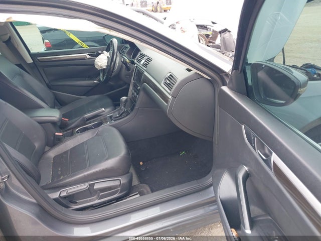 Продаж на аукціоні авто 2017 Volkswagen Passat 1.8t Se, vin: 1VWBT7A33HC010904, номер лоту: 45558855