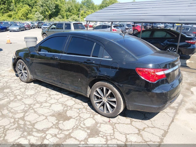 45558893 :رقم المزاد ، 1C3CCBBG6DN723522 vin ، 2013 Chrysler 200 Touring مزاد بيع