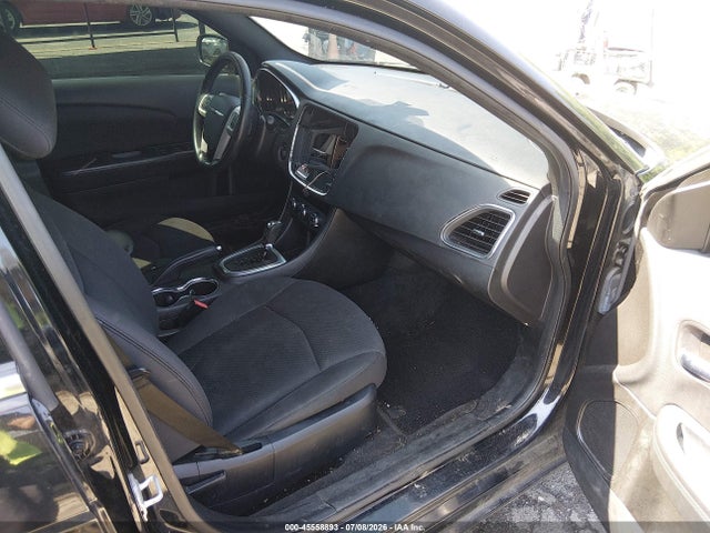 45558893 :رقم المزاد ، 1C3CCBBG6DN723522 vin ، 2013 Chrysler 200 Touring مزاد بيع