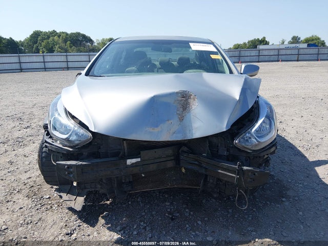 2015 Hyundai Elantra Se მანქანა იყიდება აუქციონზე, vin: 5NPDH4AE3FH563471, აუქციონის ნომერი: 45558897