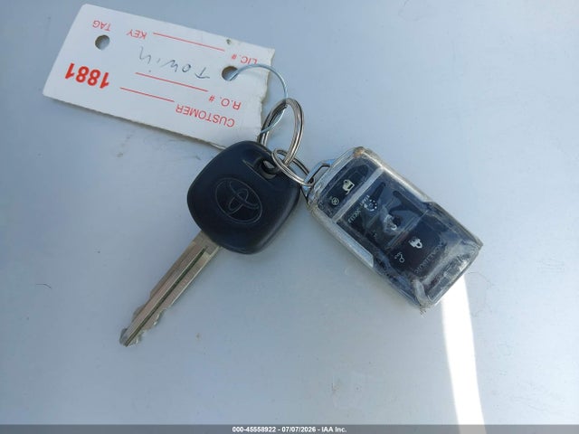 5TDKK3DC9ES512742 Toyota Sienna Le V6 8 Passenger