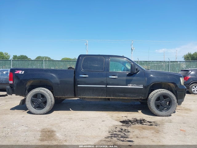 45558930 :رقم المزاد ، 1GT125E81CF111524 vin ، 2012 Gmc Sierra 2500hd Denali مزاد بيع