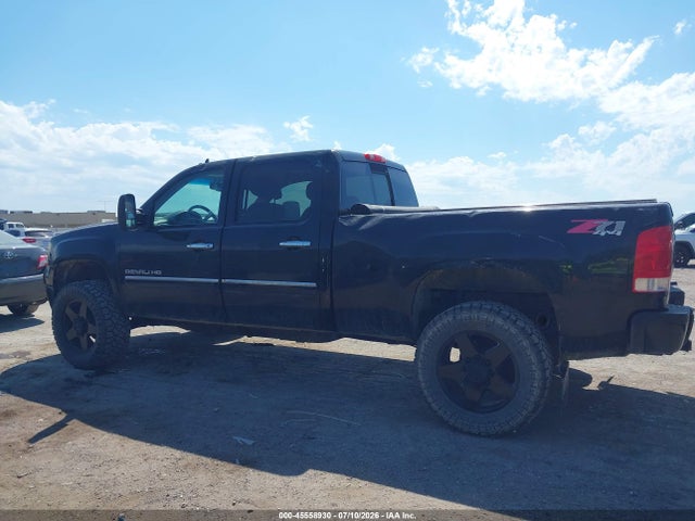 45558930 :رقم المزاد ، 1GT125E81CF111524 vin ، 2012 Gmc Sierra 2500hd Denali مزاد بيع