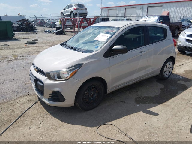 Chevrolet Spark Ls Cvt 2017 KL8CB6SA1HC751076 Image 2