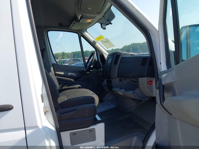 Продаж на аукціоні авто 2016 Mercedes-benz Sprinter 2500 High Roof, vin: WD3PE8DD3GP302096, номер лоту: 45558971