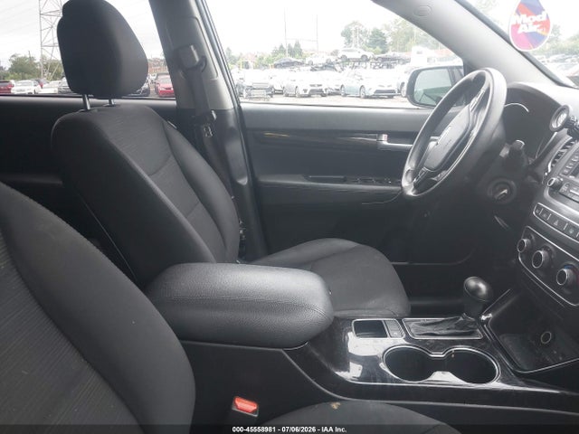 5XYKT3A6XFG578503 KIA SORENTO LX