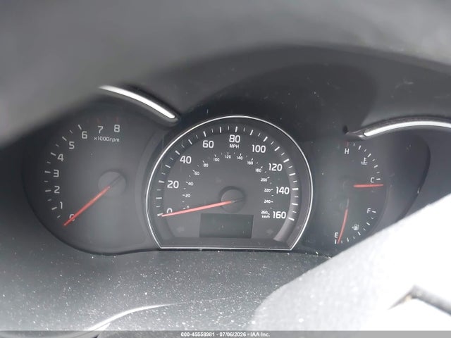 5XYKT3A6XFG578503 KIA SORENTO LX