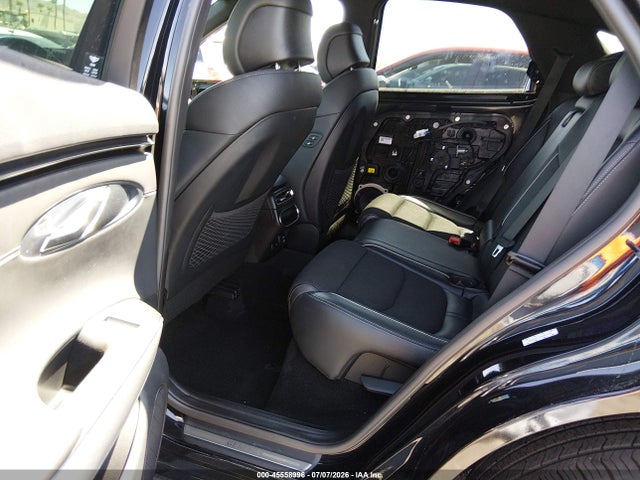 Продаж на аукціоні авто 2022 Genesis Gv70 3.5t Awd Sport, vin: KMUMCDTC4NU021064, номер лоту: 45558996