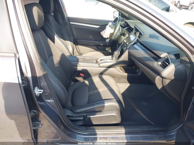 45559006 :رقم المزاد ، 19XFC2F81ME004047 vin ، 2021 Honda Civic Sport مزاد بيع