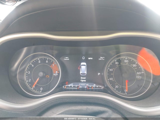 Продаж на аукціоні авто 2018 Jeep Cherokee Overland 4x4, vin: 1C4PJMJXXJD594394, номер лоту: 45559013