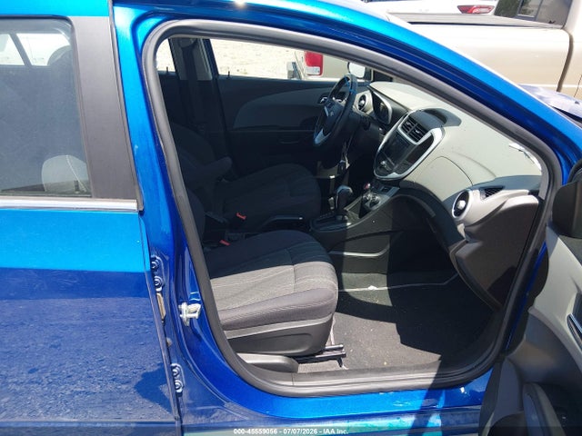 45559056 :رقم المزاد ، 1G1JD5SB1L4124112 vin ، 2020 Chevrolet Sonic Fwd  Lt مزاد بيع
